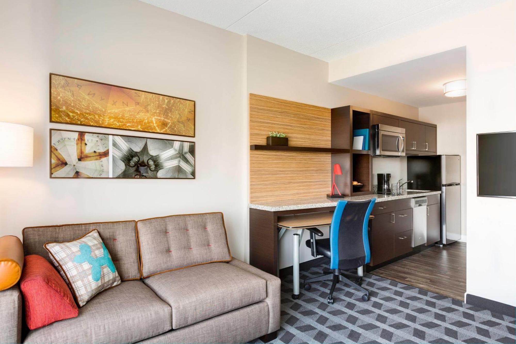 Towneplace Suites By Marriott Grand Rapids Airport Southeast Exteriér fotografie
